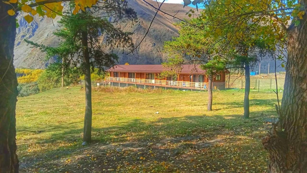 Rooms Cottage Kazbegi Exterior photo